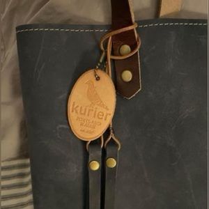 Kurier navy blue leather tote bag